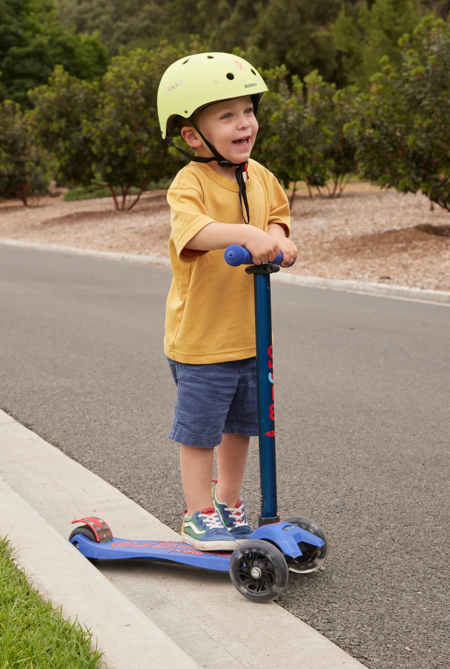 Micro Maxi Scooter - Image 8