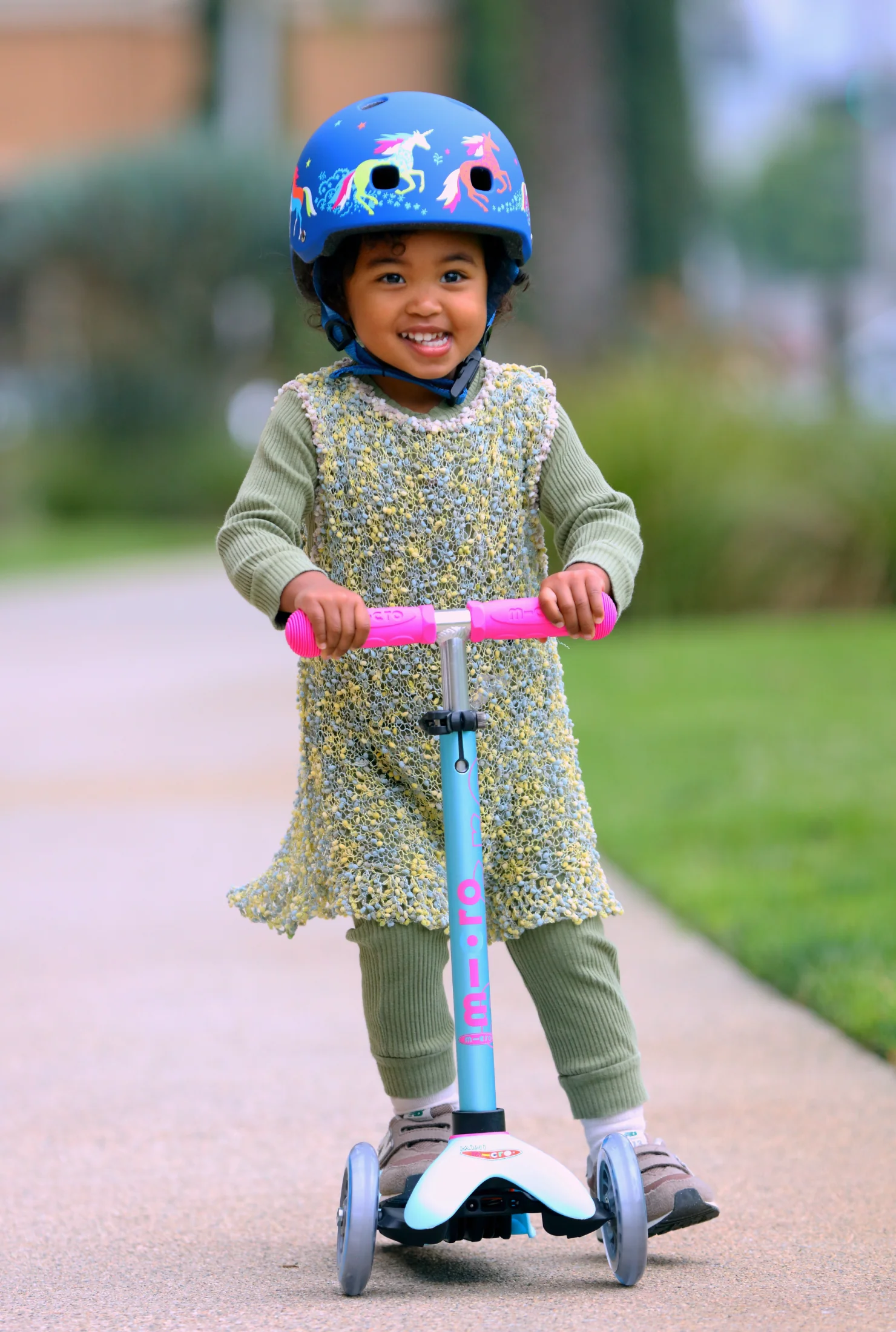Micro Mini Scooter - Image 8