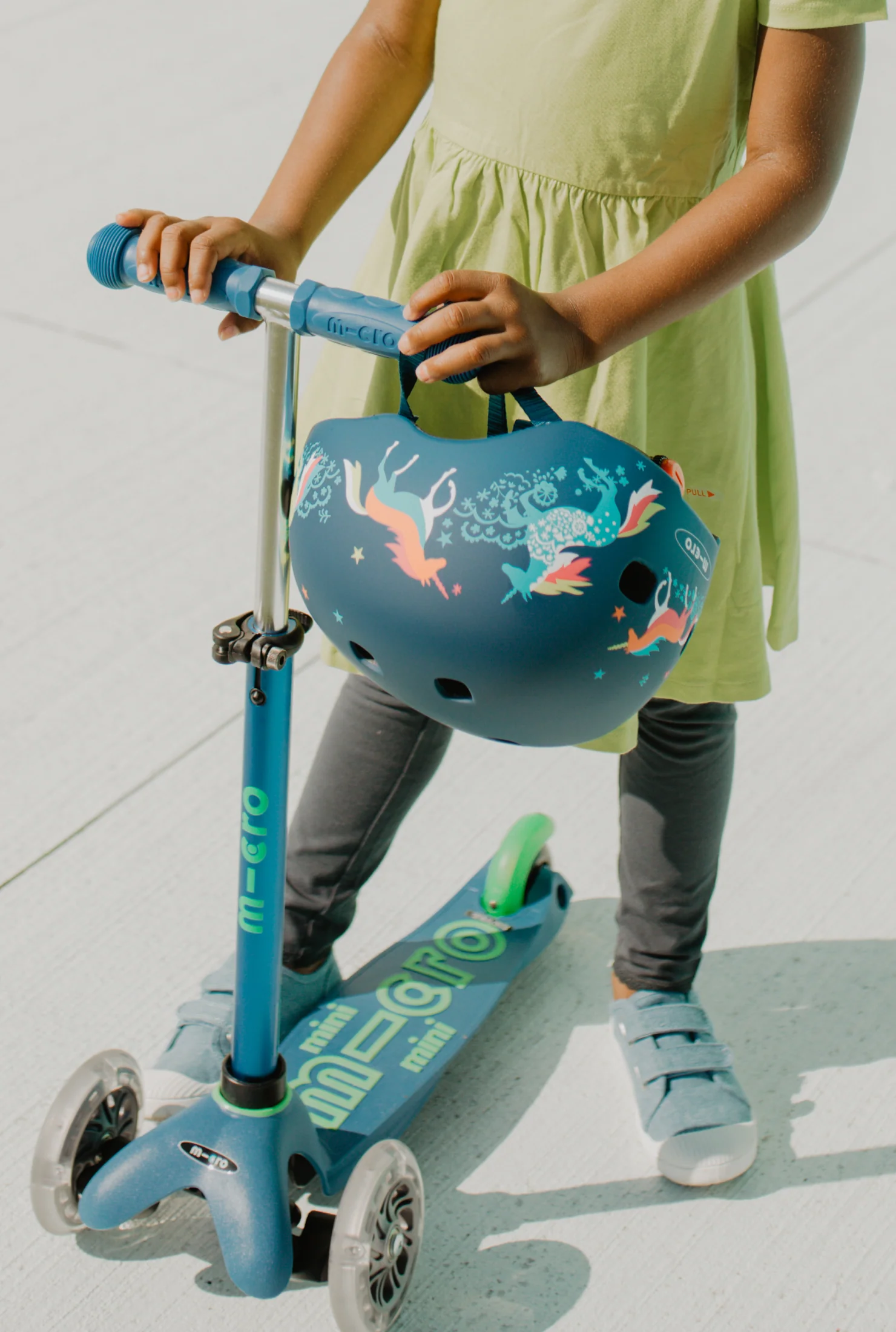 Micro Mini LED Scooter - Image 8